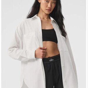 【ALO Yoga】SHEER EFFUSION BUTTON DOWN LONG SLEEVE 海外限定 Sheer Effusion Button Down Long Sleeve - Black | Alo Yoga